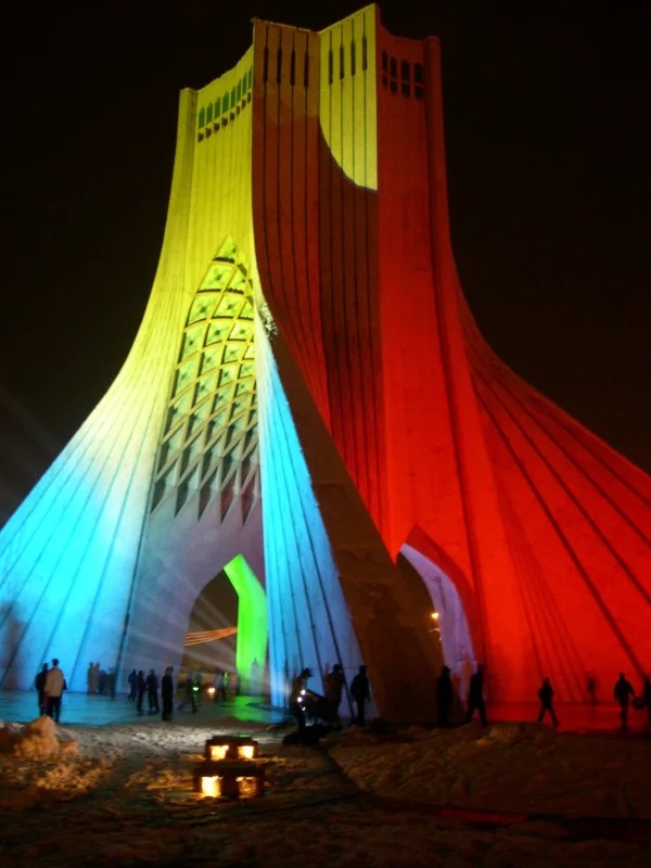 Facade lighting