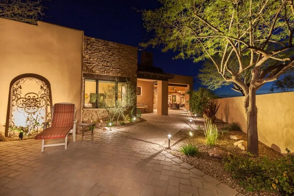 Yard lighting